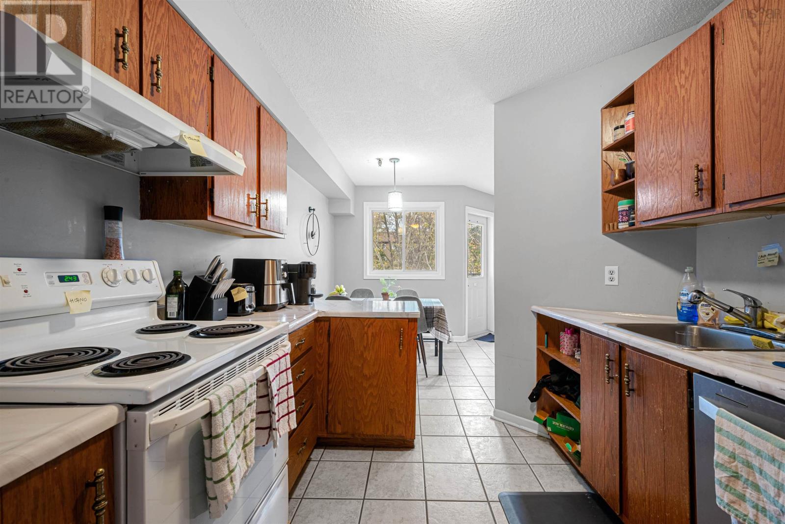 323 2070 Quingate Place, #323