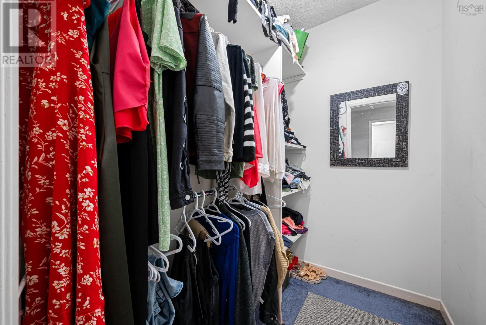 323 2070 Quingate Place, #323