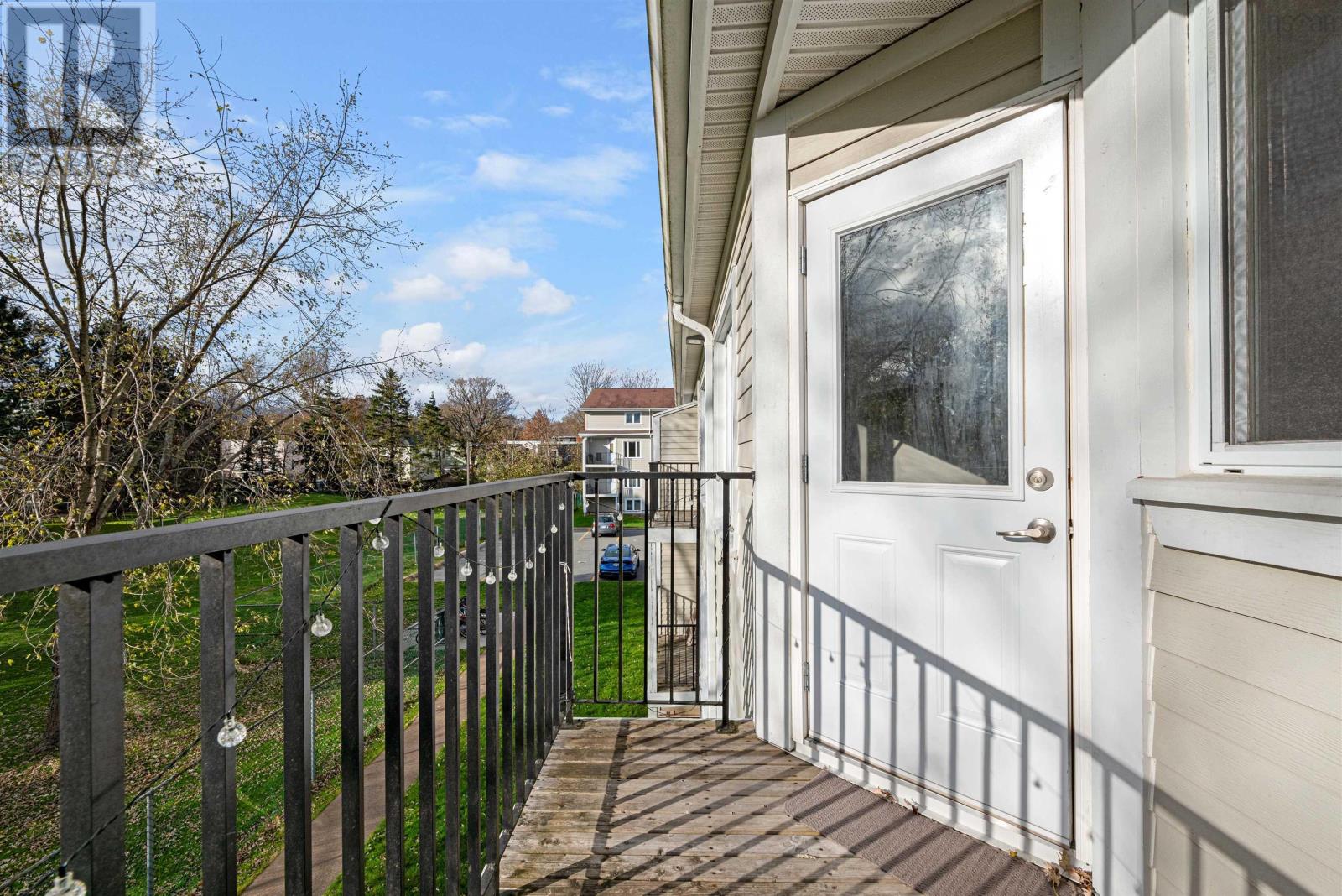323 2070 Quingate Place, #323