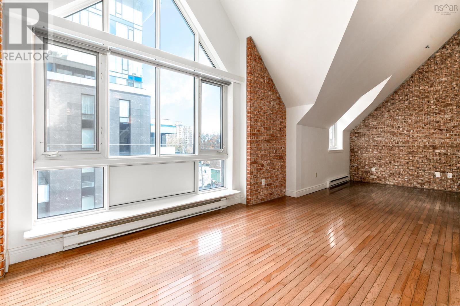 604 1454 Dresden Row, #604