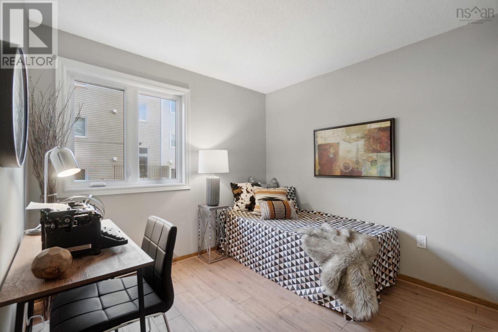302 3700 John Parr Drive, #302