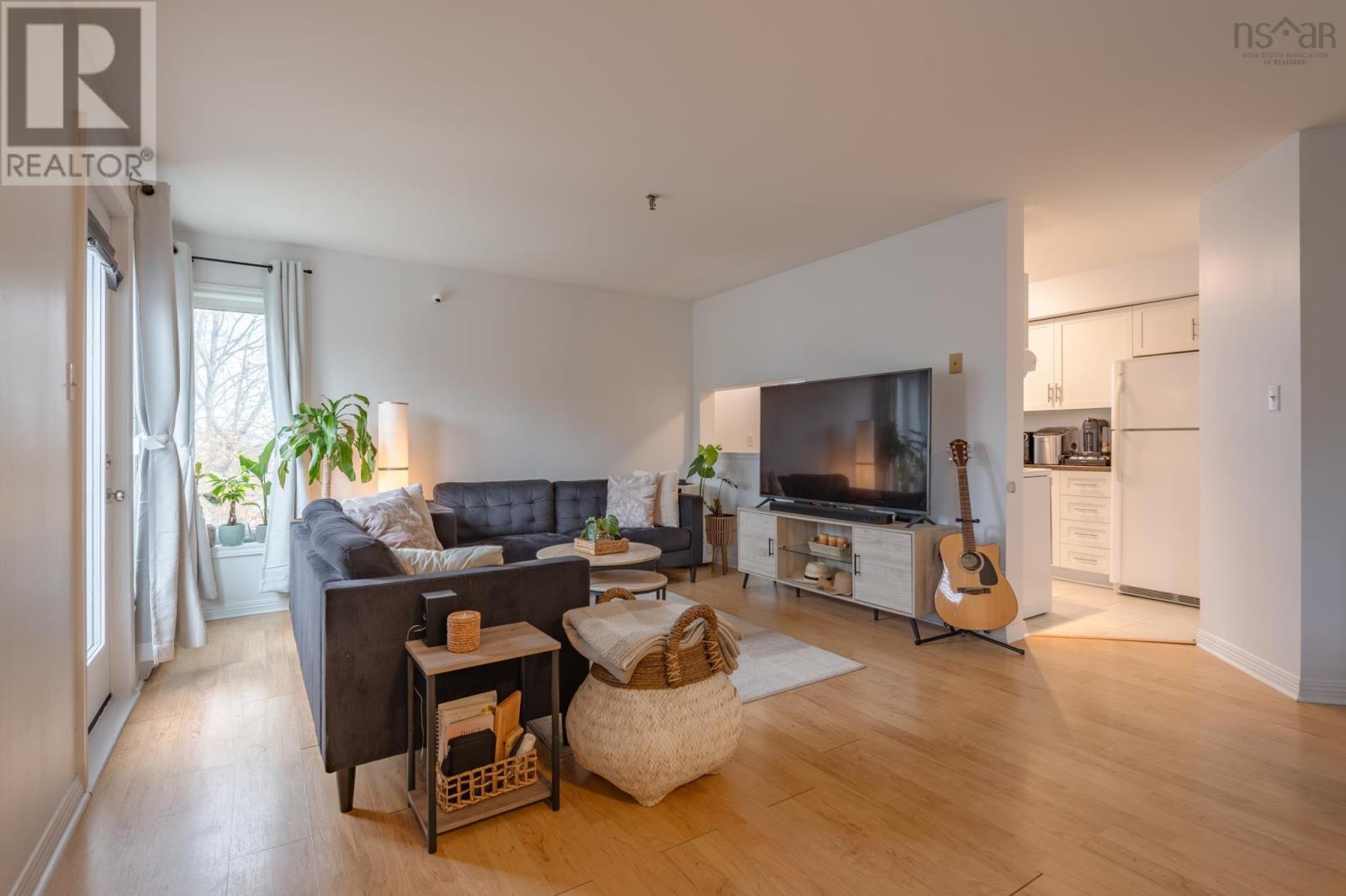 206 203 Ross Street Street, #206