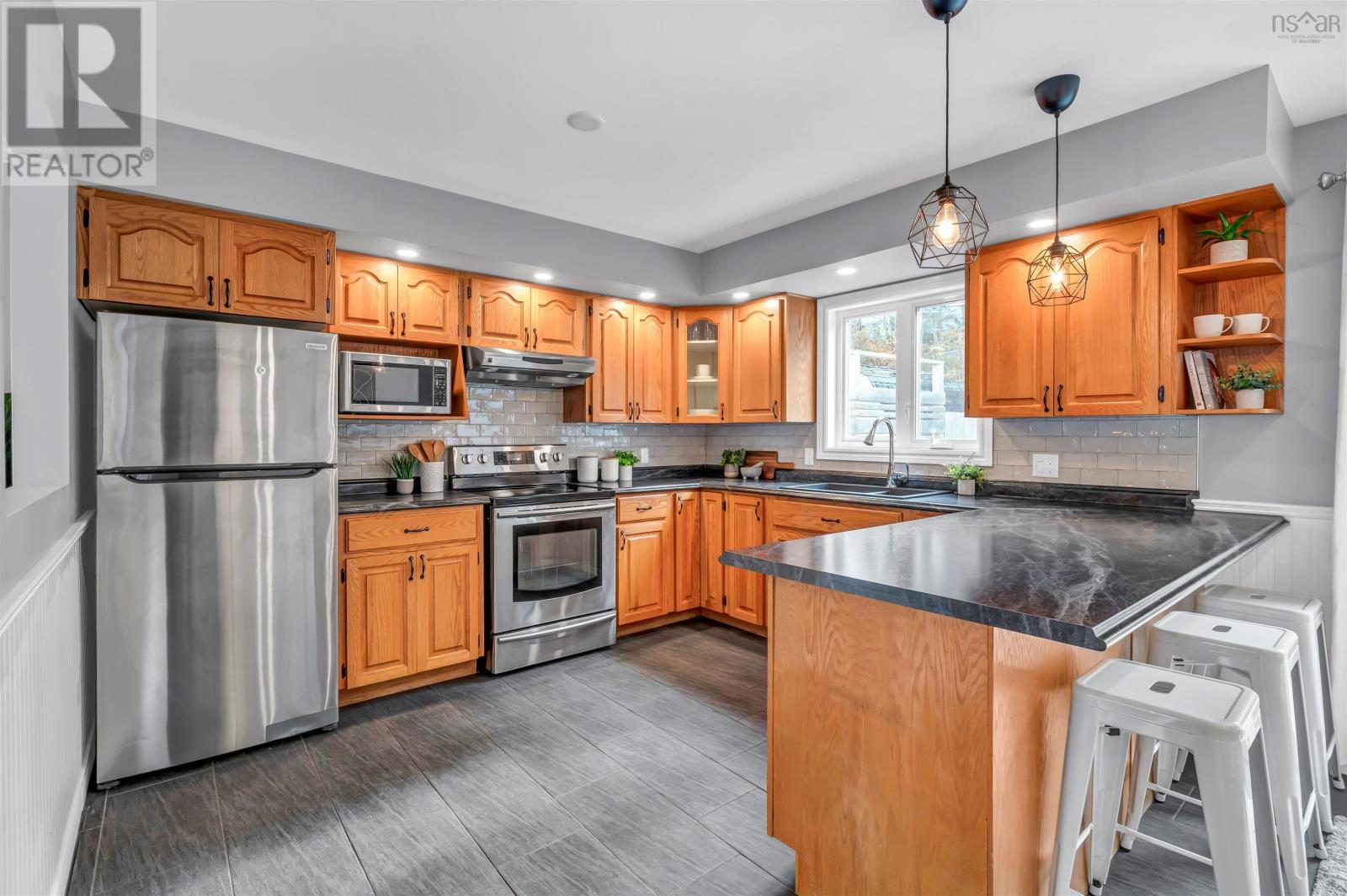 65 Armcrest Drive