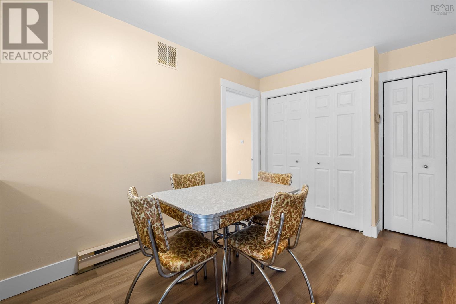 84 Hillside Avenue