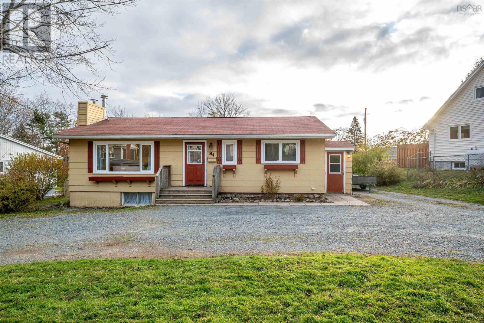 84 Hillside Avenue