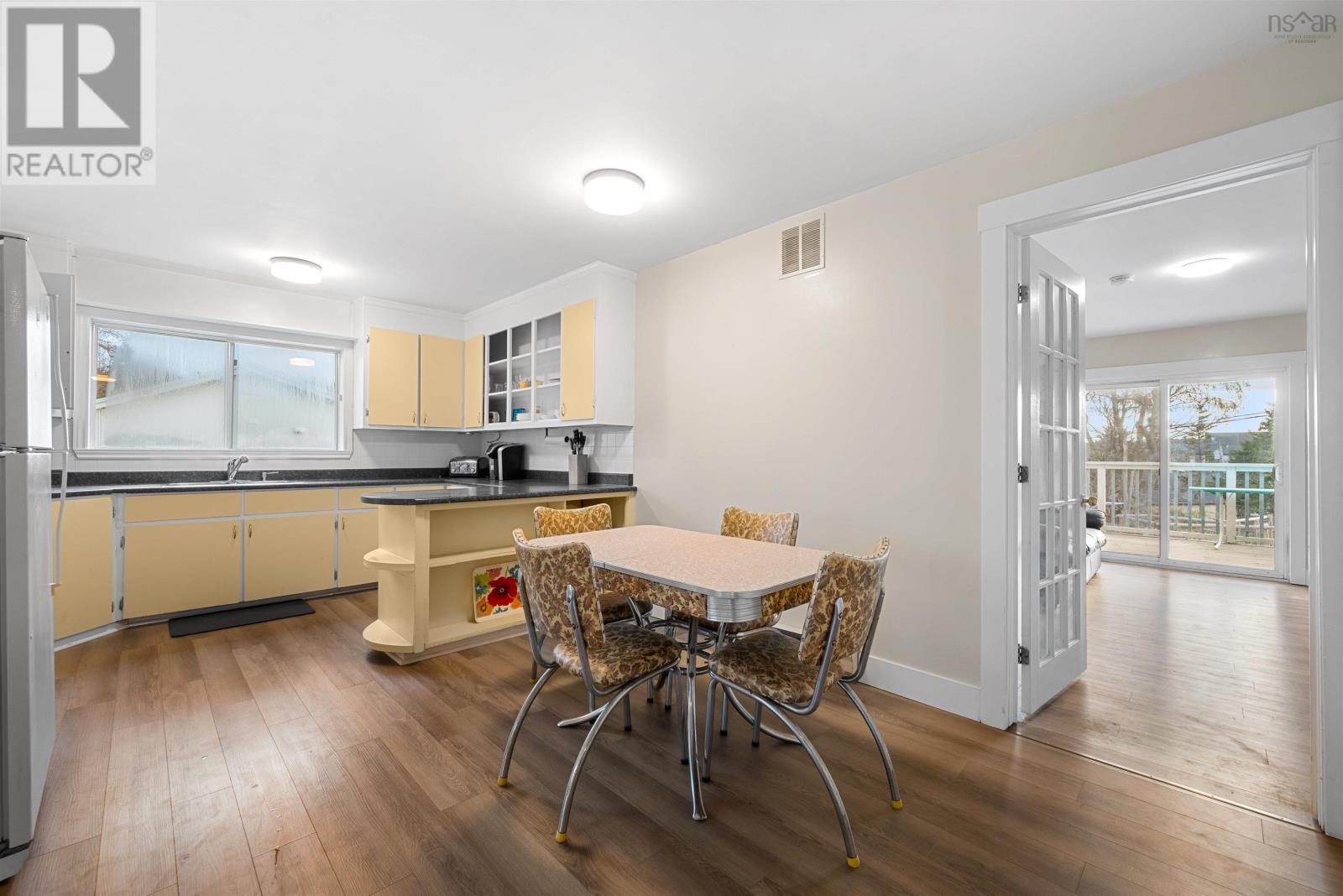 84 Hillside Avenue