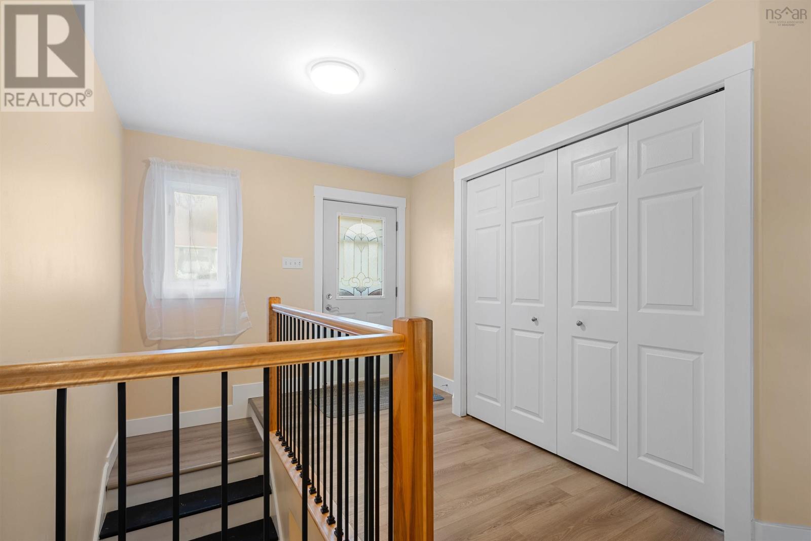 84 Hillside Avenue