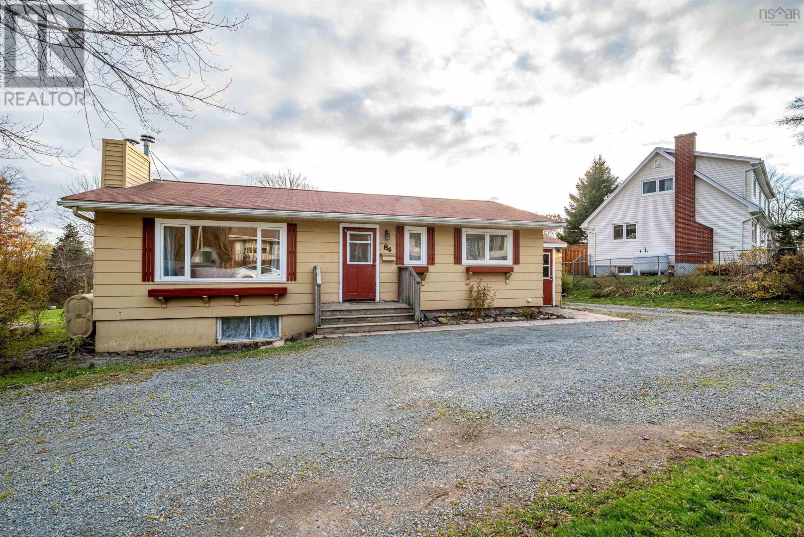 84 Hillside Avenue