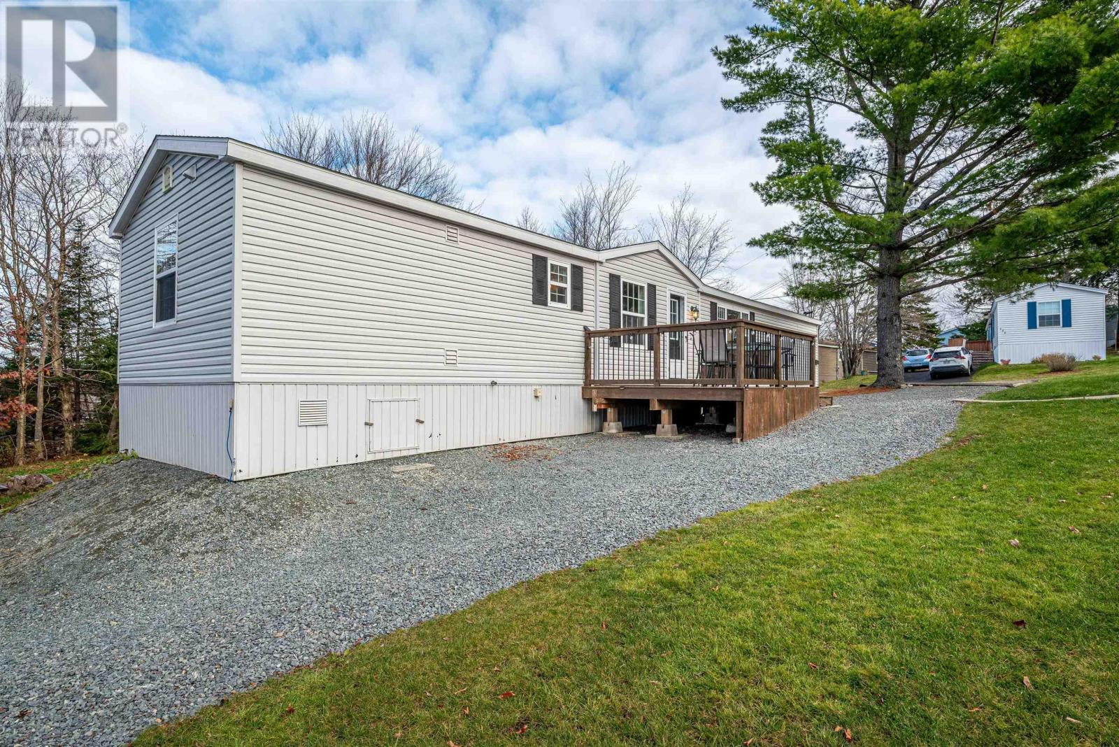 883 Duggan Drive