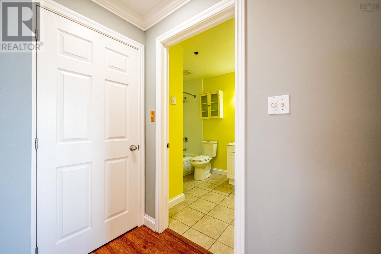 421 3700 John Parr Drive, #421