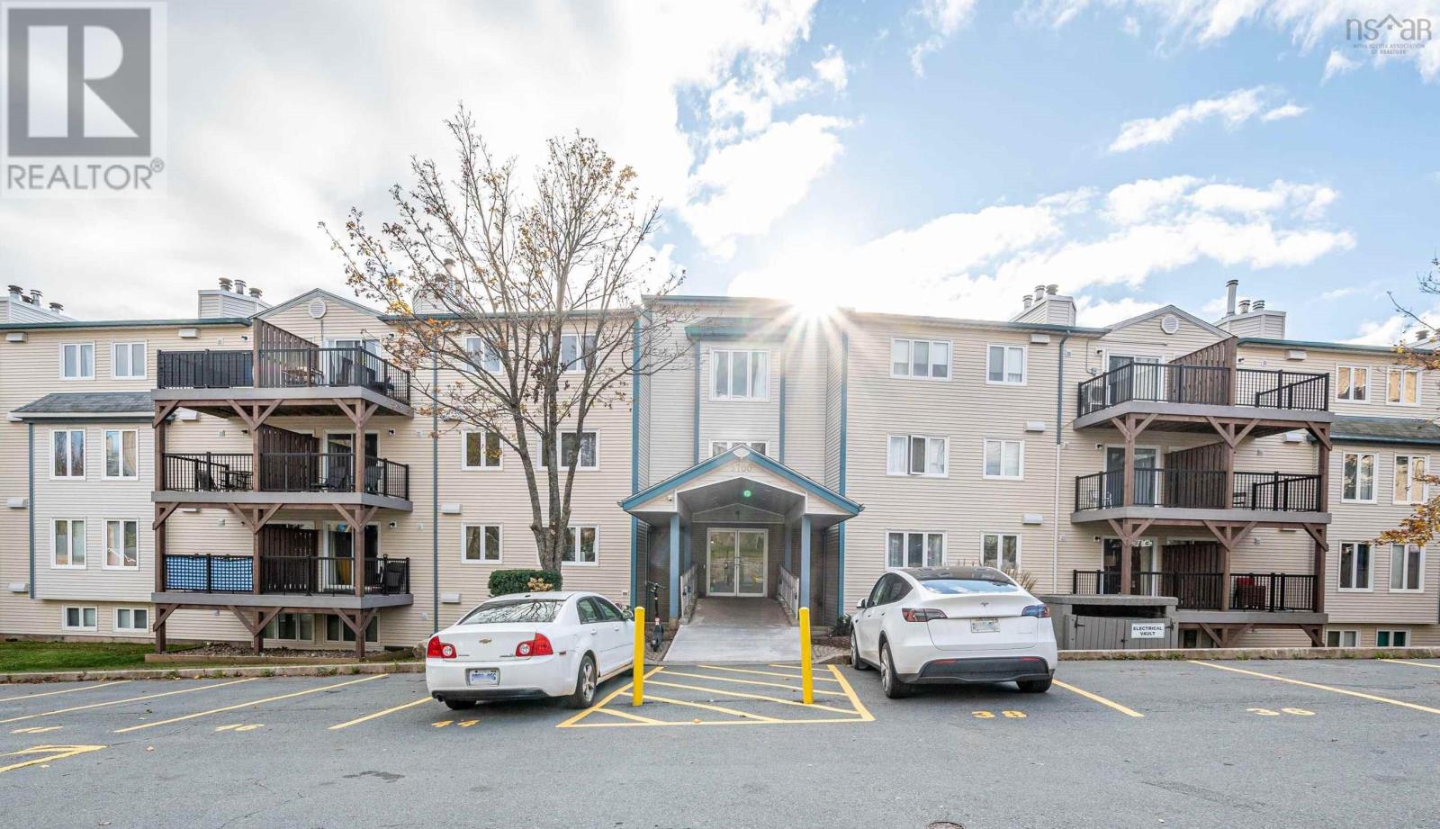 421 3700 John Parr Drive, #421