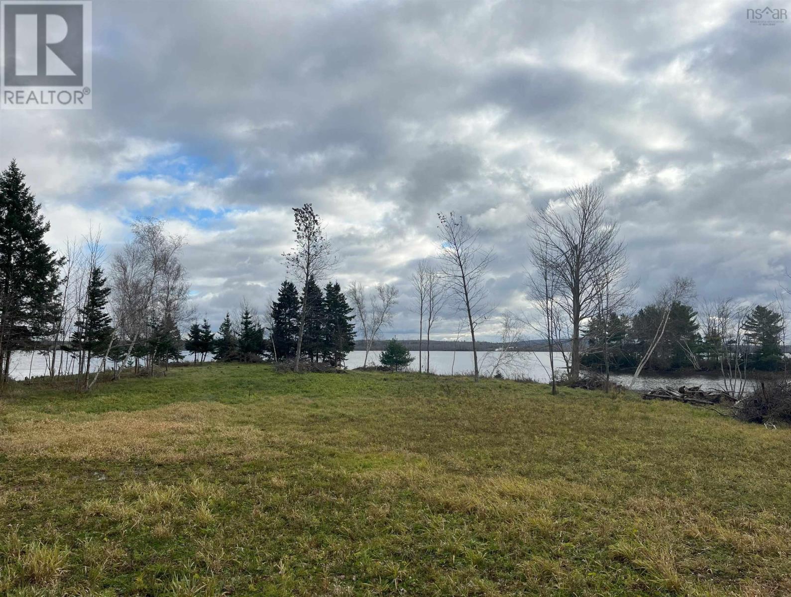 Lot 1 Highway 376