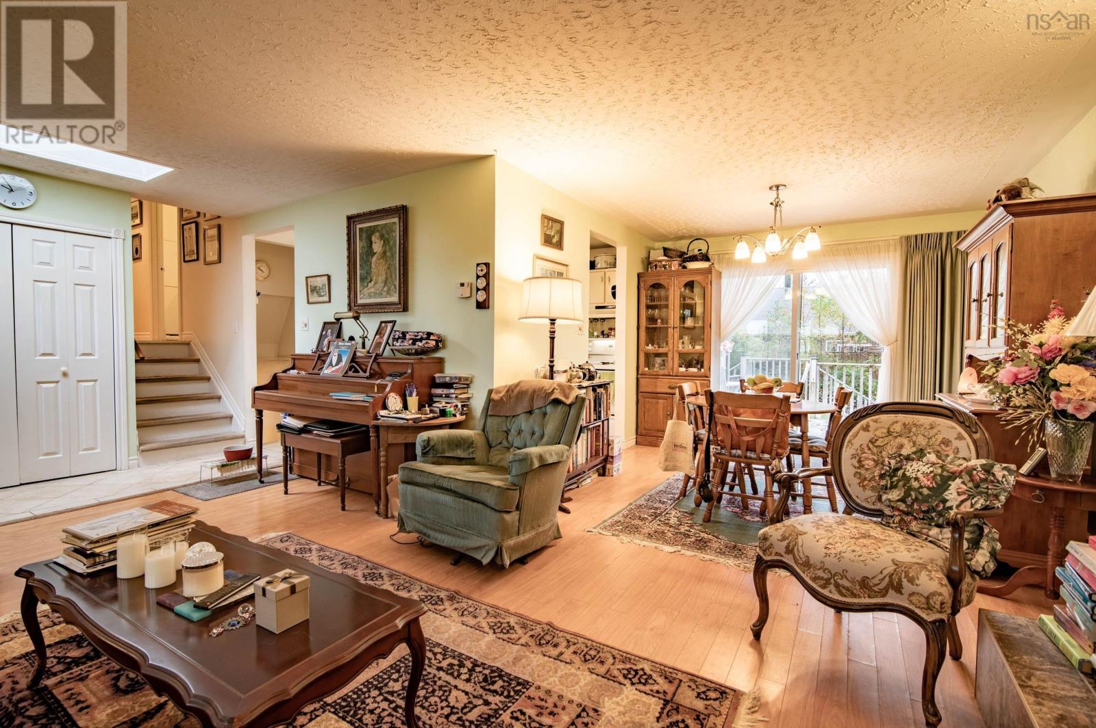 847 Rocknotch Road