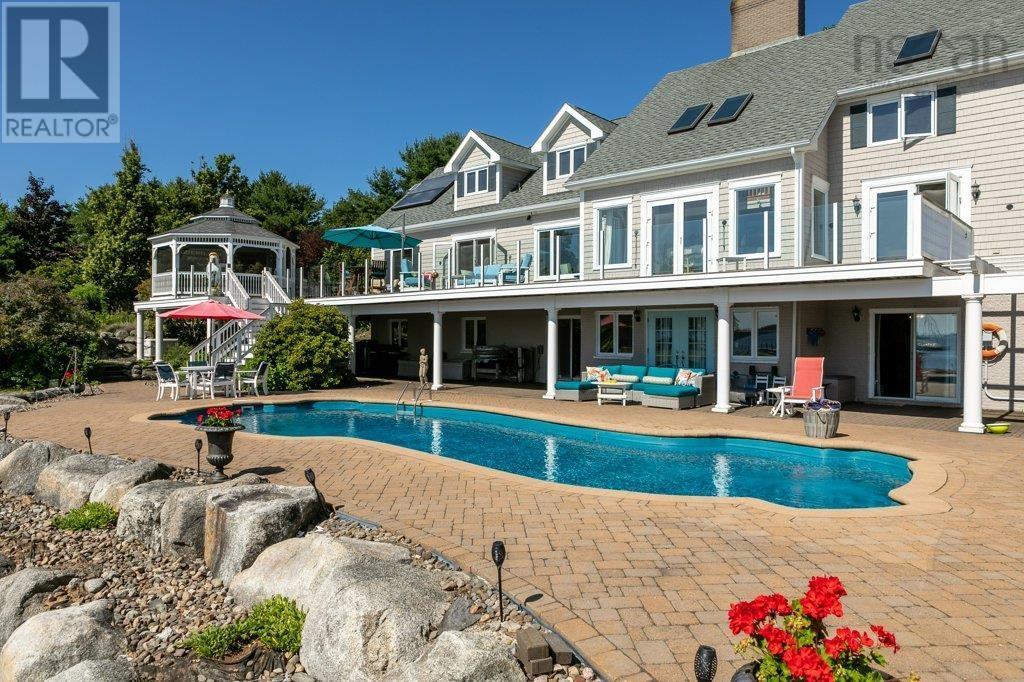 226 Crandall Road
