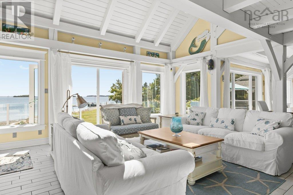 226 Crandall Road