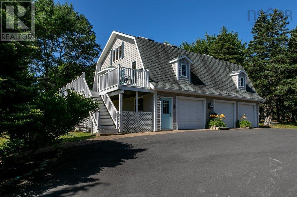 226 Crandall Road