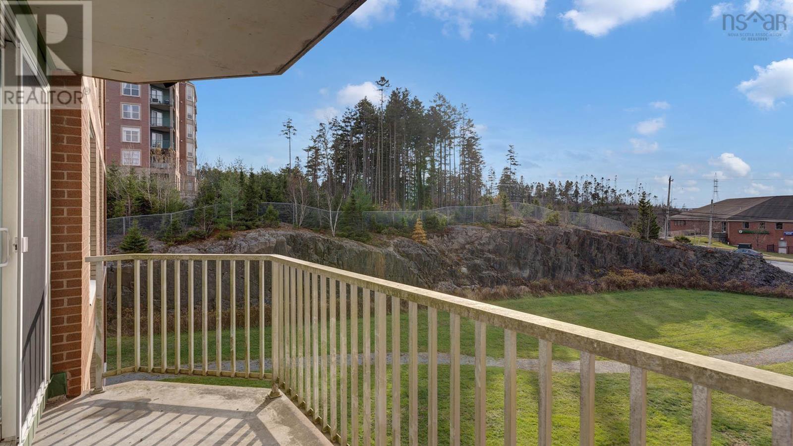 308 40 Regency Park Drive, #308