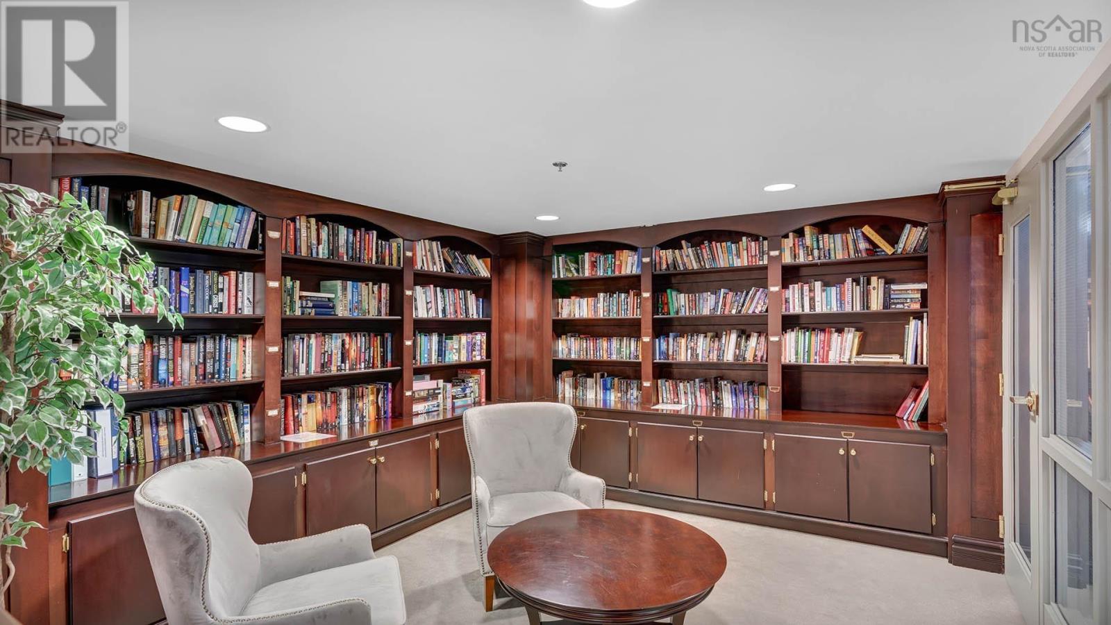 308 40 Regency Park Drive, #308