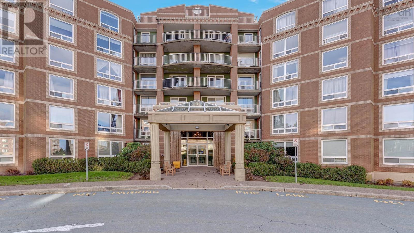 308 40 Regency Park Drive, #308