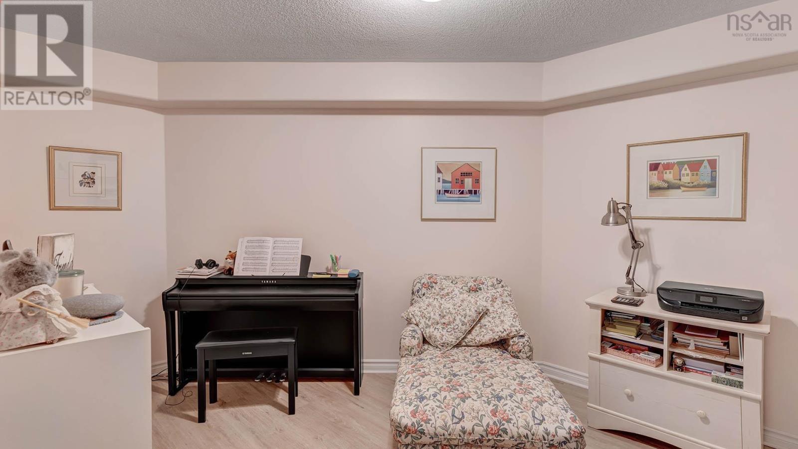308 40 Regency Park Drive, #308