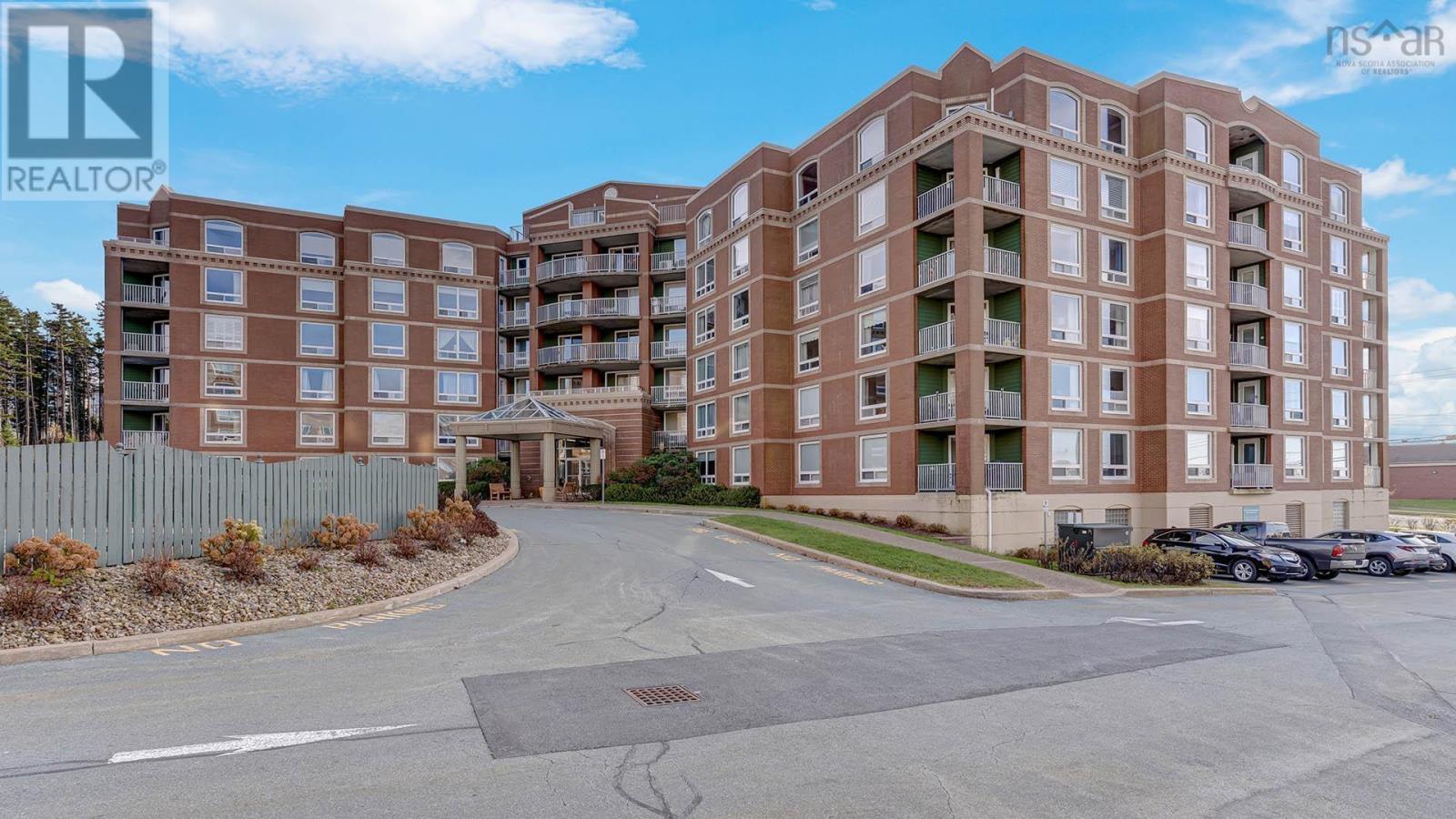 308 40 Regency Park Drive, #308