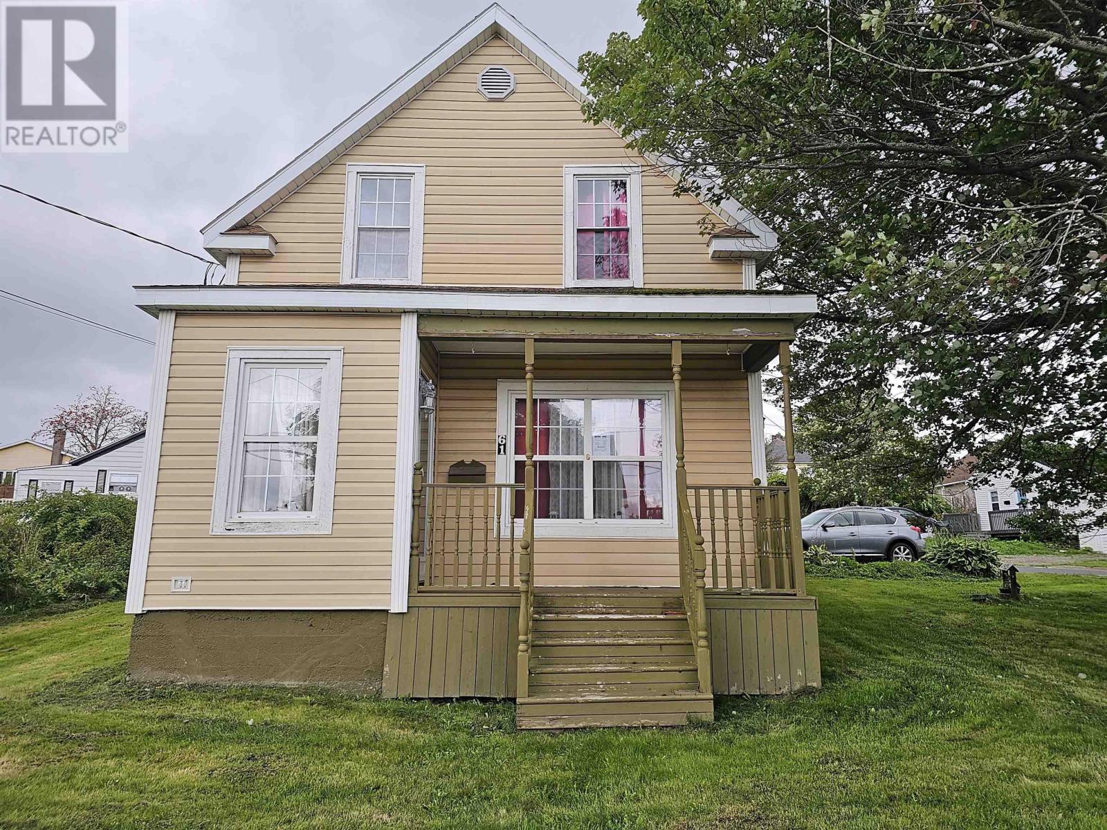 61 Fraser Avenue