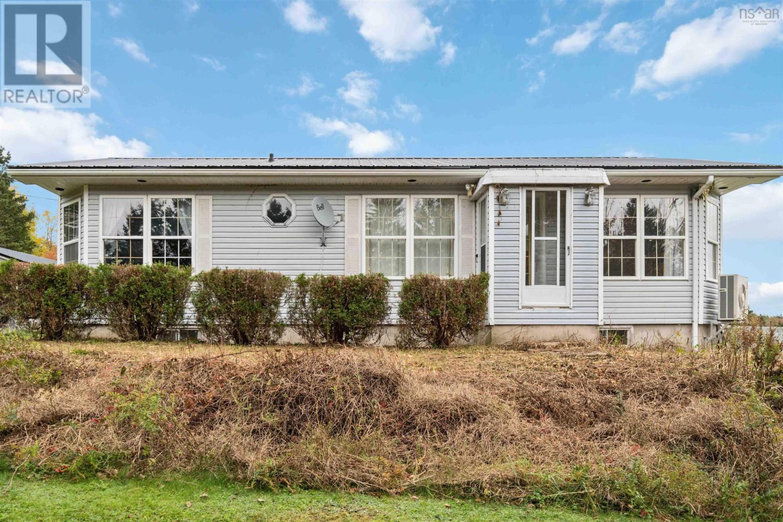2408 Victoria Road