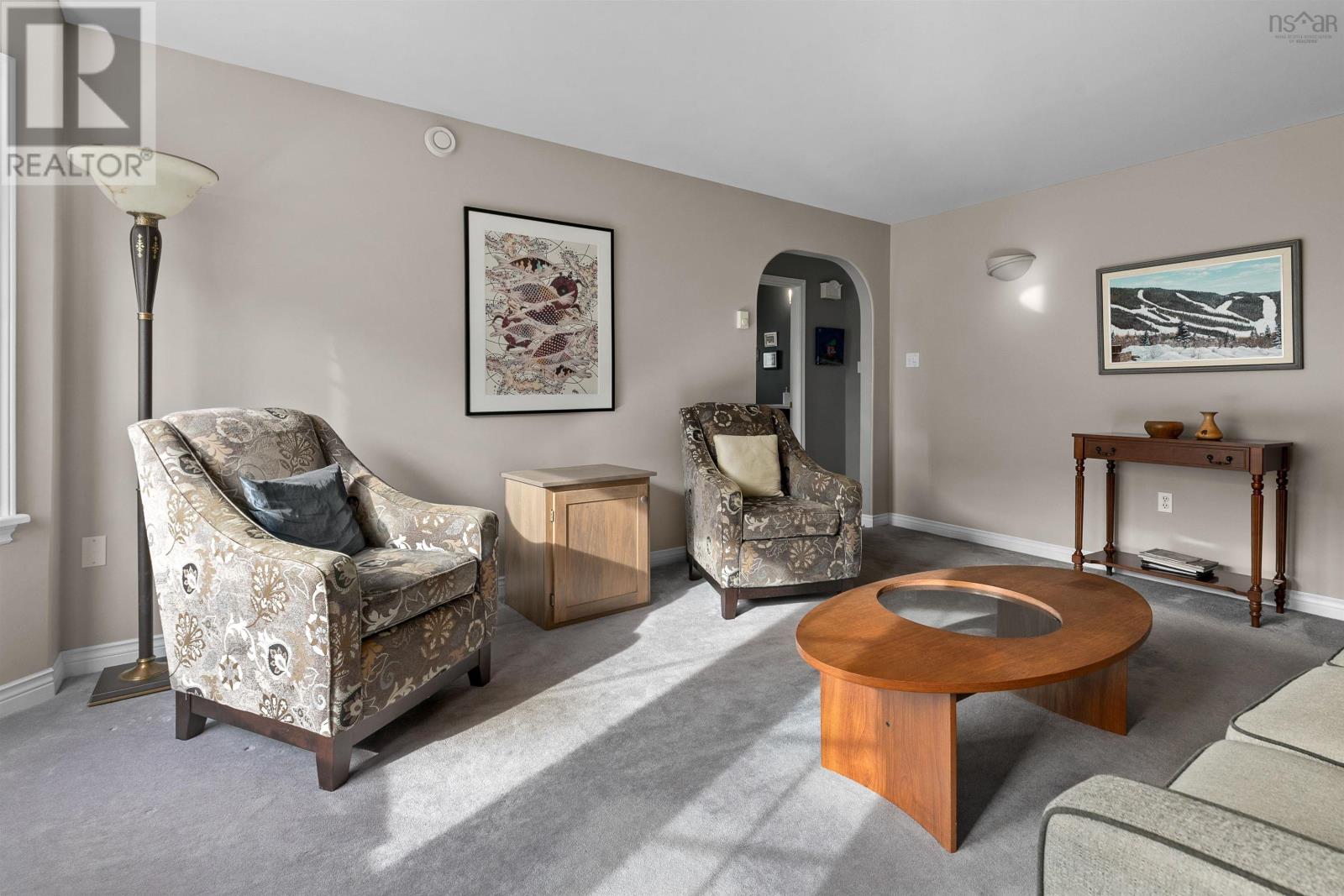12 Royal Masts Way