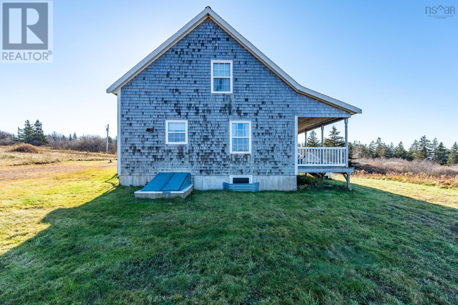 885 Fort Point Road