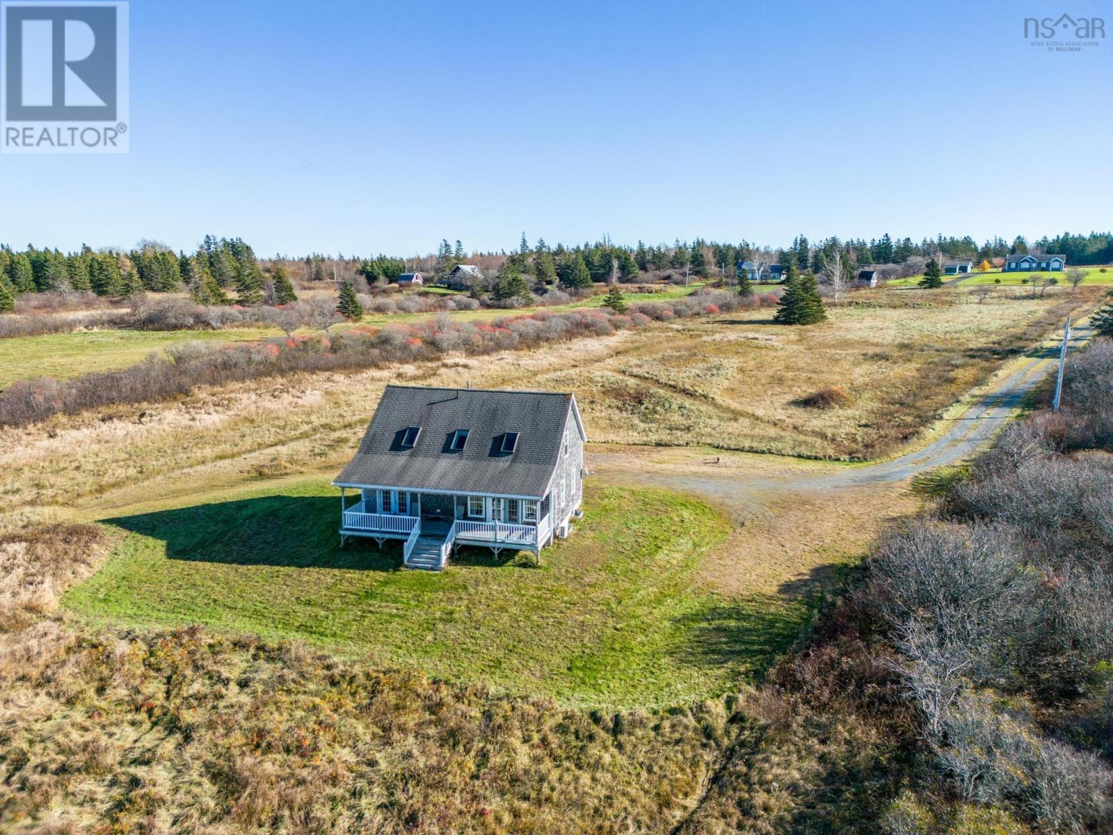 885 Fort Point Road