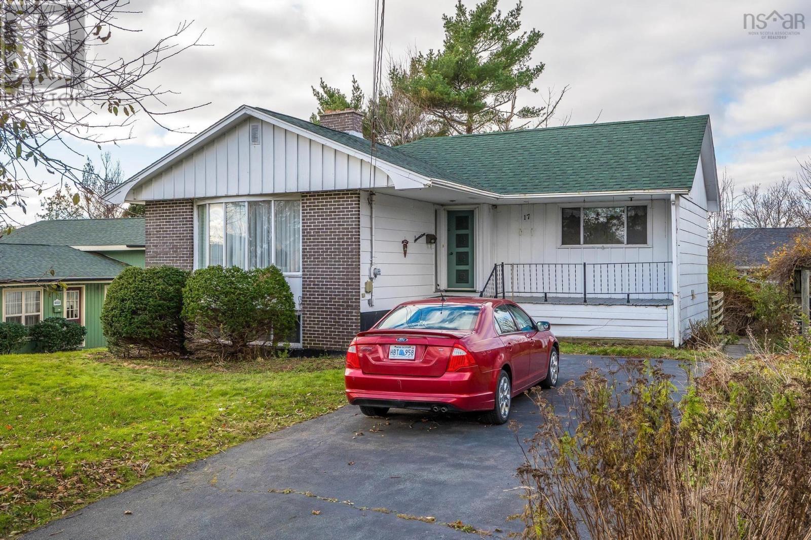 17 Langley Avenue