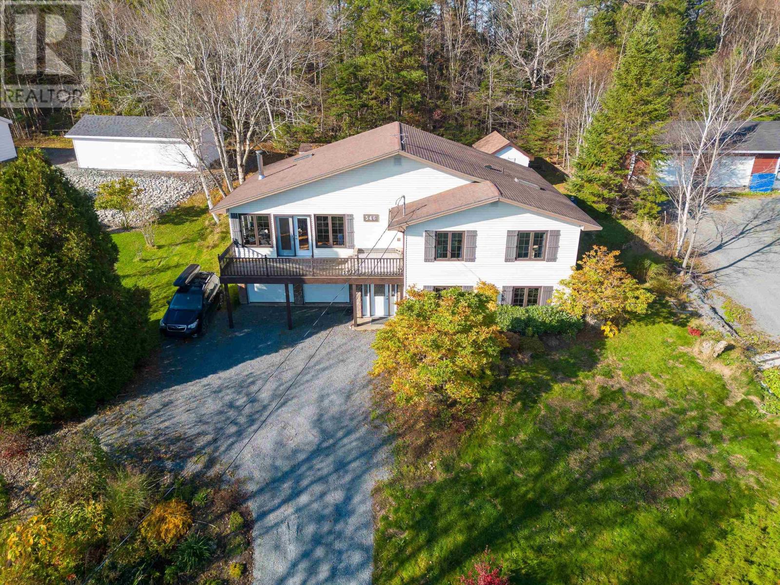 546 East Uniacke Road