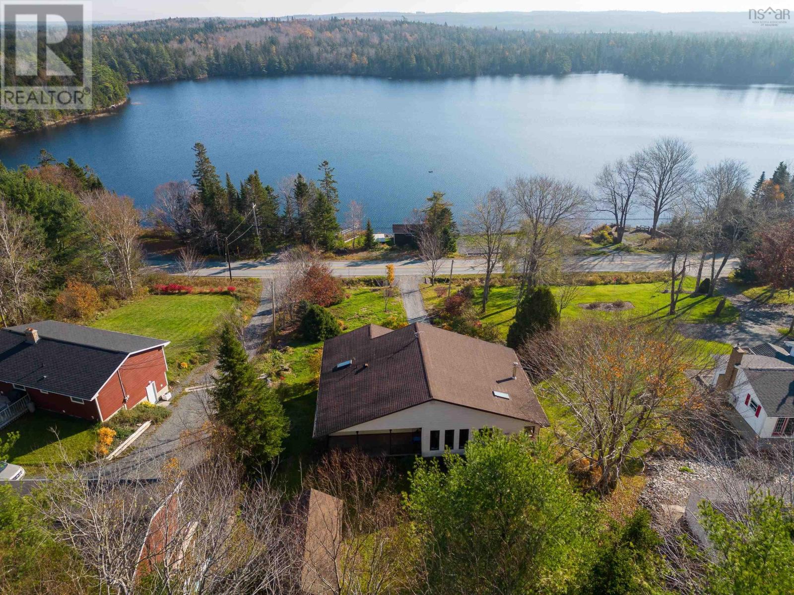 546 East Uniacke Road