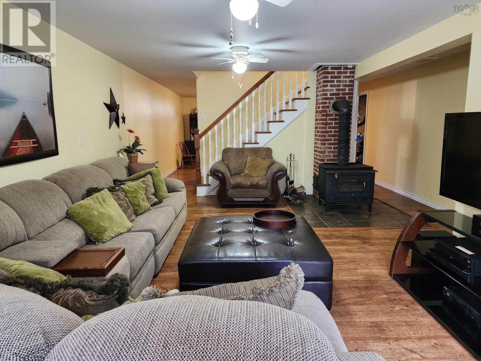 271 Hiram Lynds Road