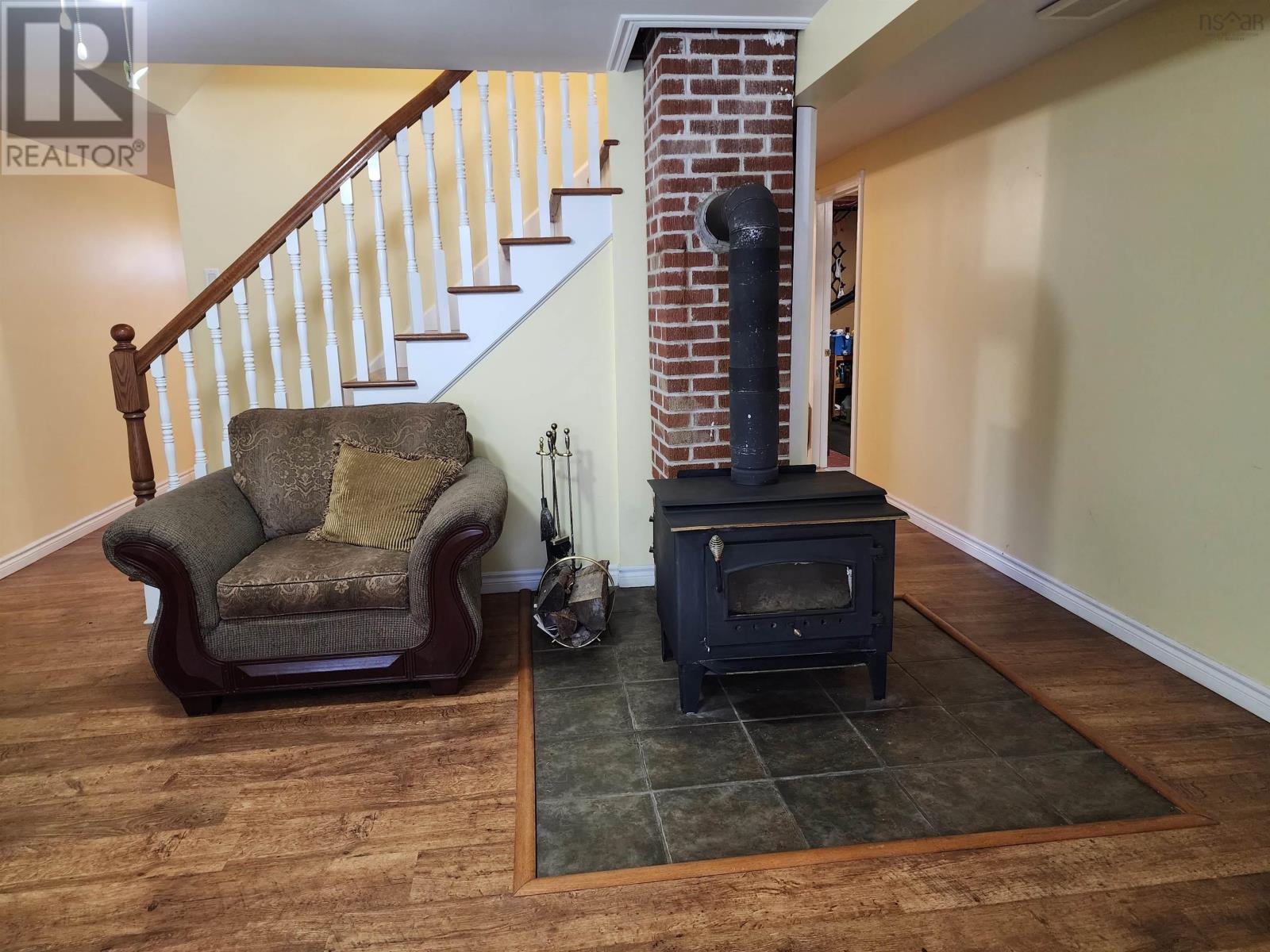 271 Hiram Lynds Road