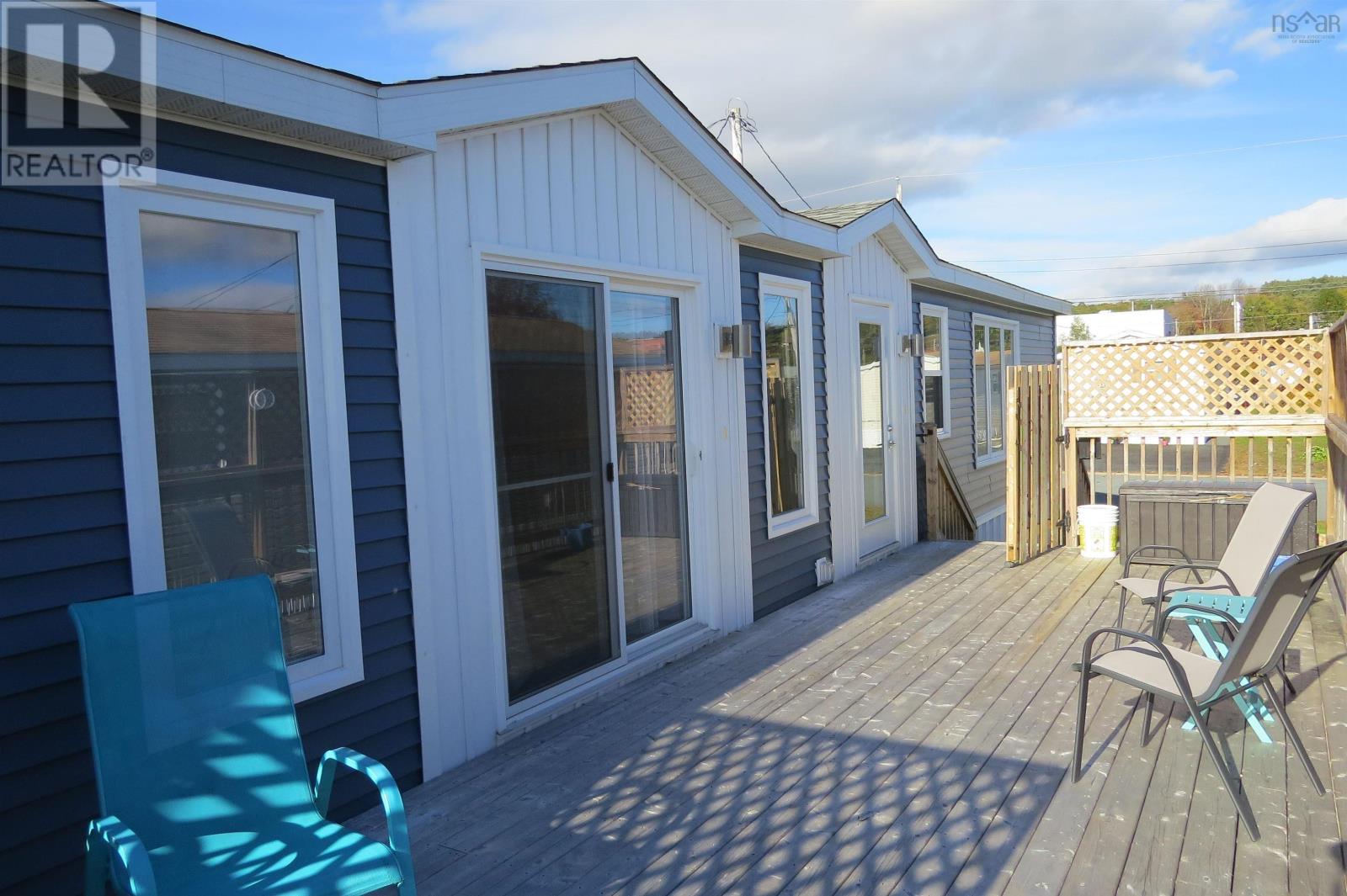 22 Sherbrooke Avenue