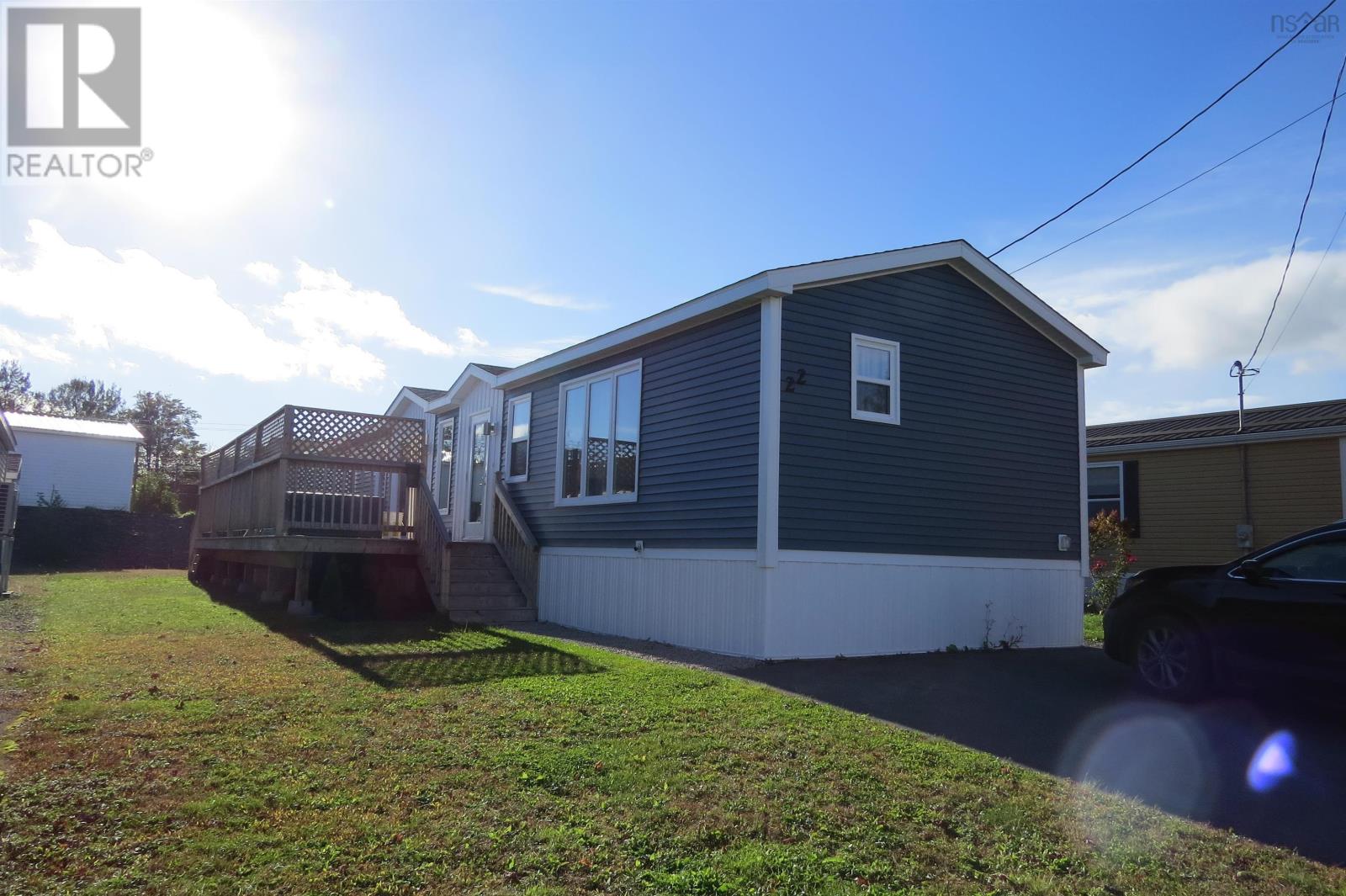 22 Sherbrooke Avenue