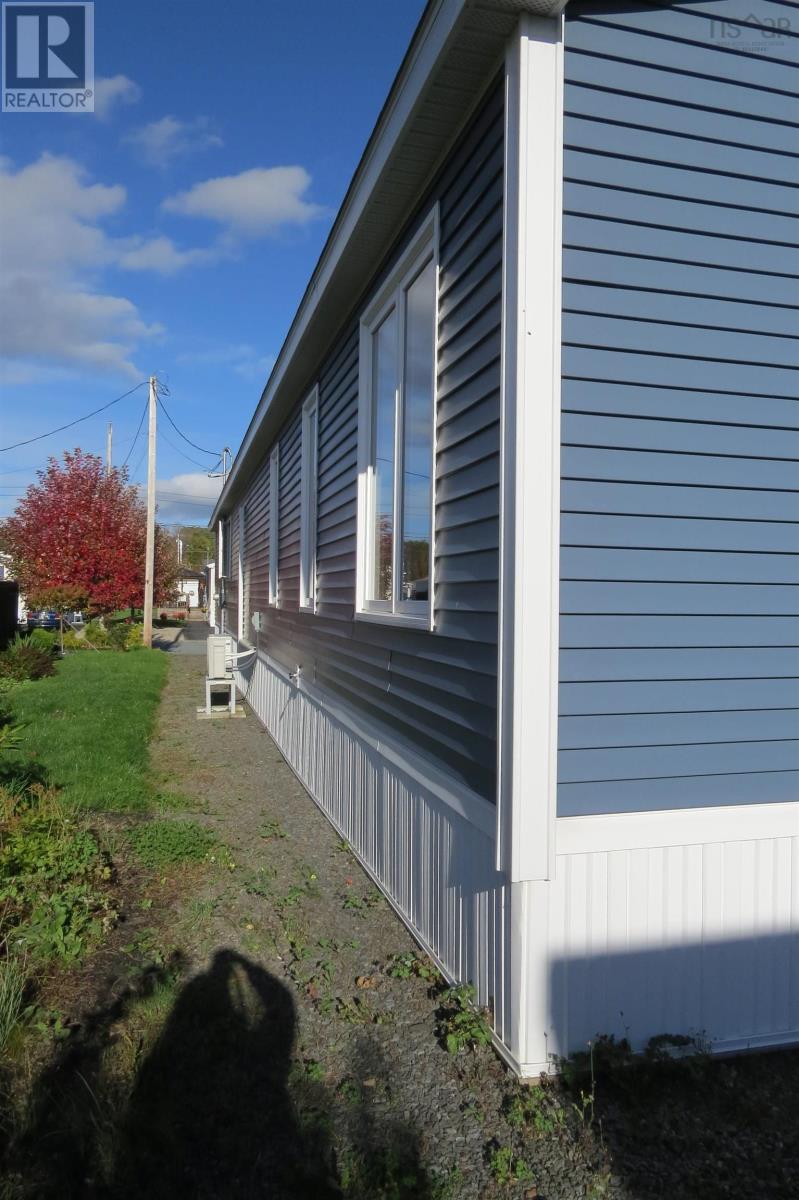 22 Sherbrooke Avenue