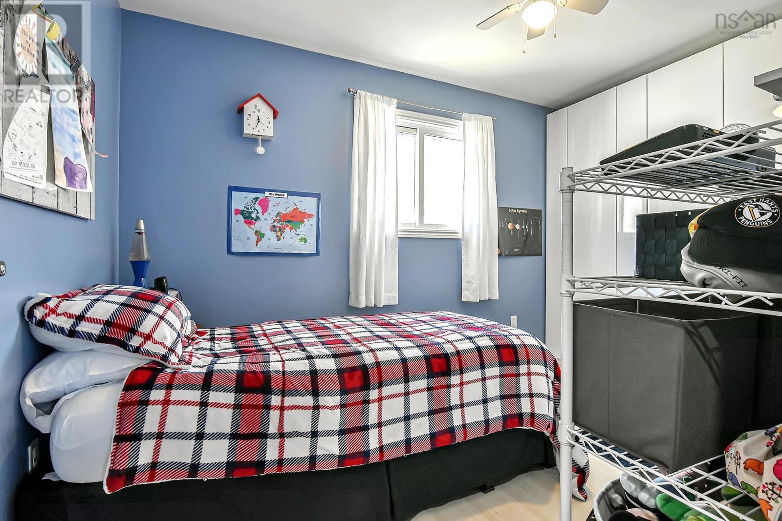 7 Robert Scott Drive