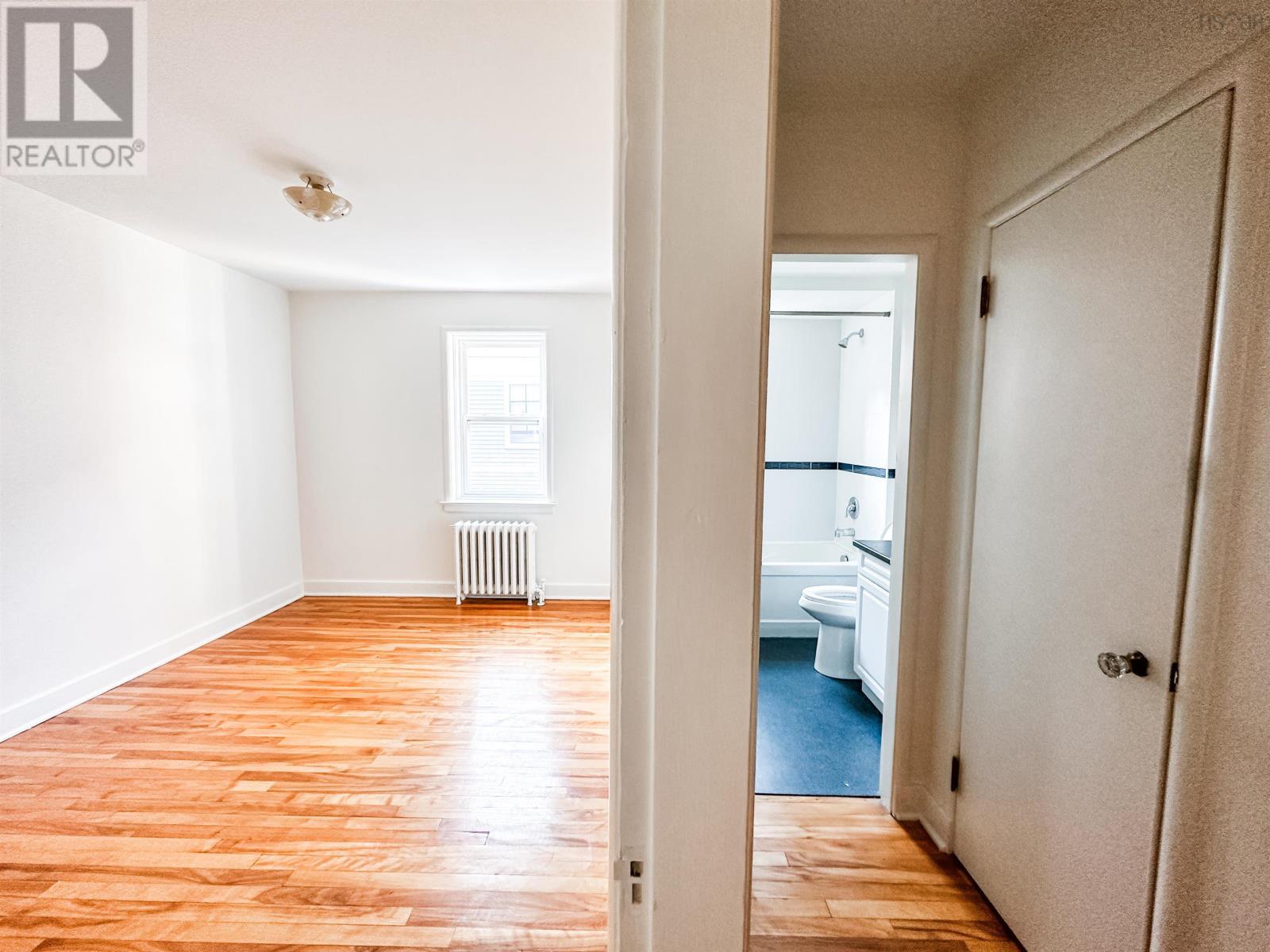 7 5680 Rhuland Street, #7