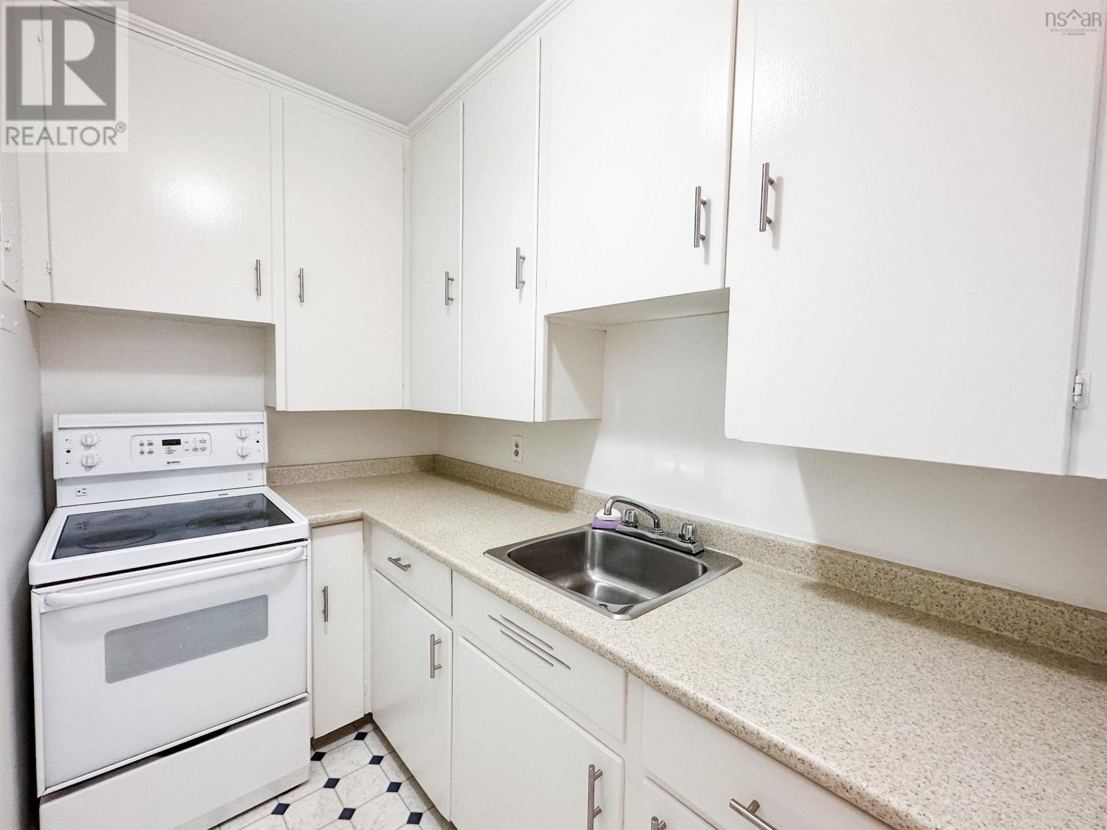 7 5680 Rhuland Street, #7