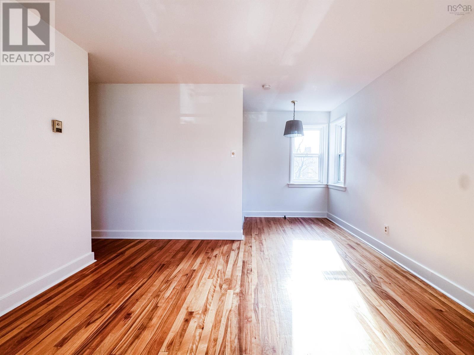 7 5680 Rhuland Street, #7