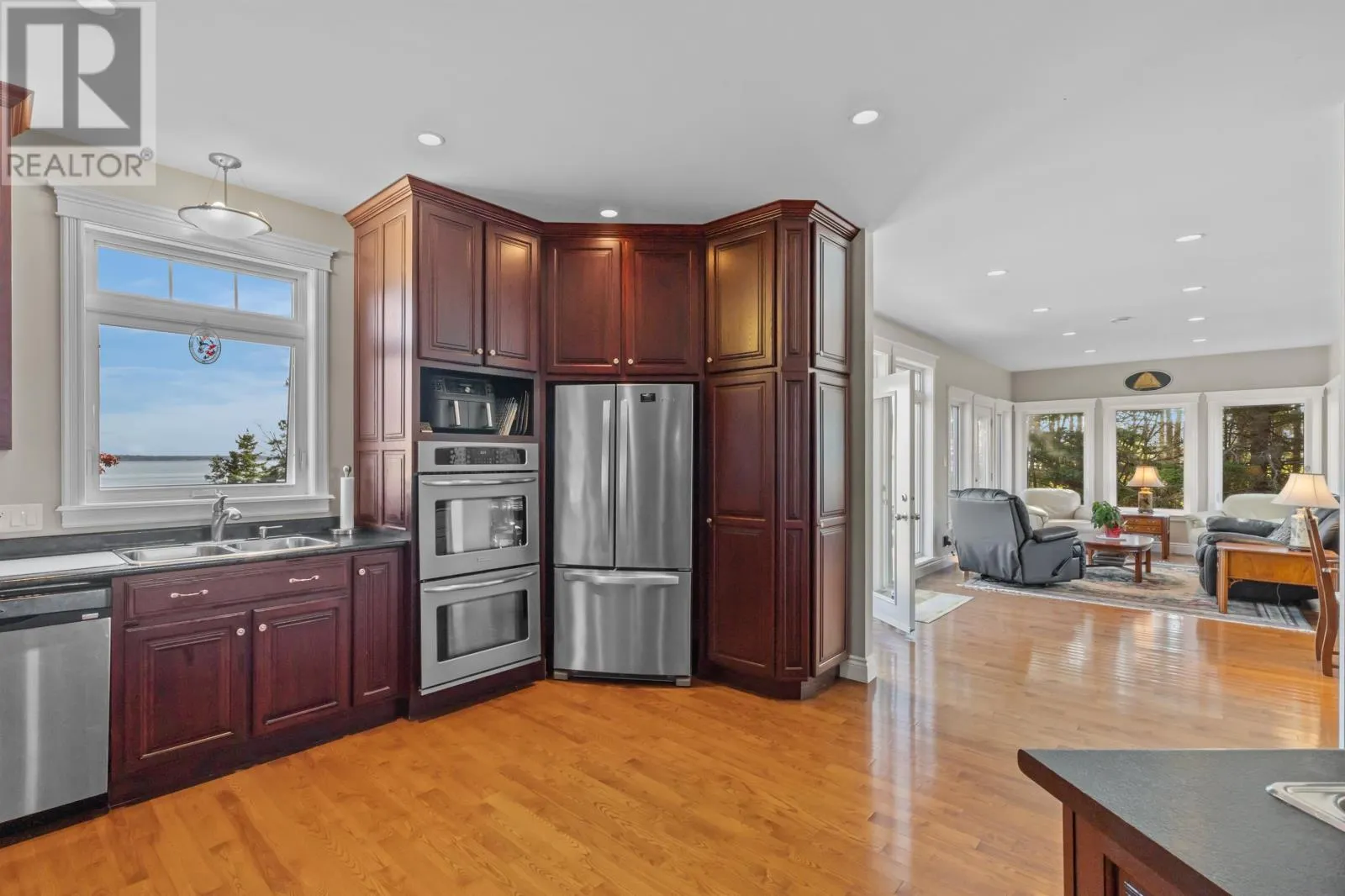 110 Alexander Crescent