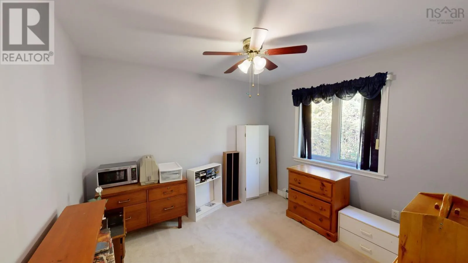 15 Kara Court