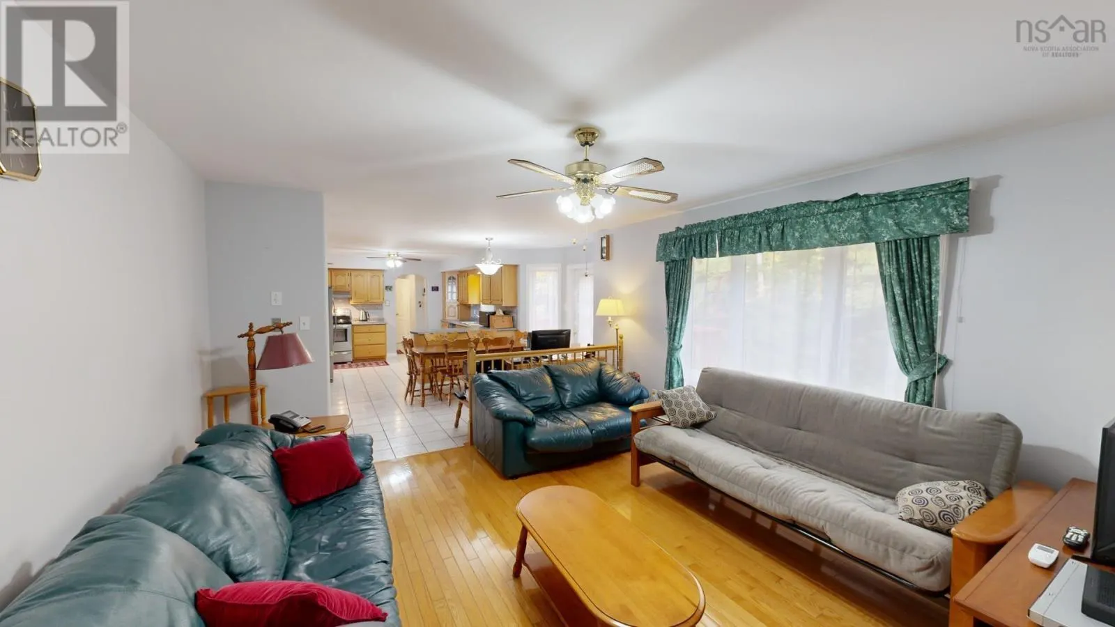 15 Kara Court