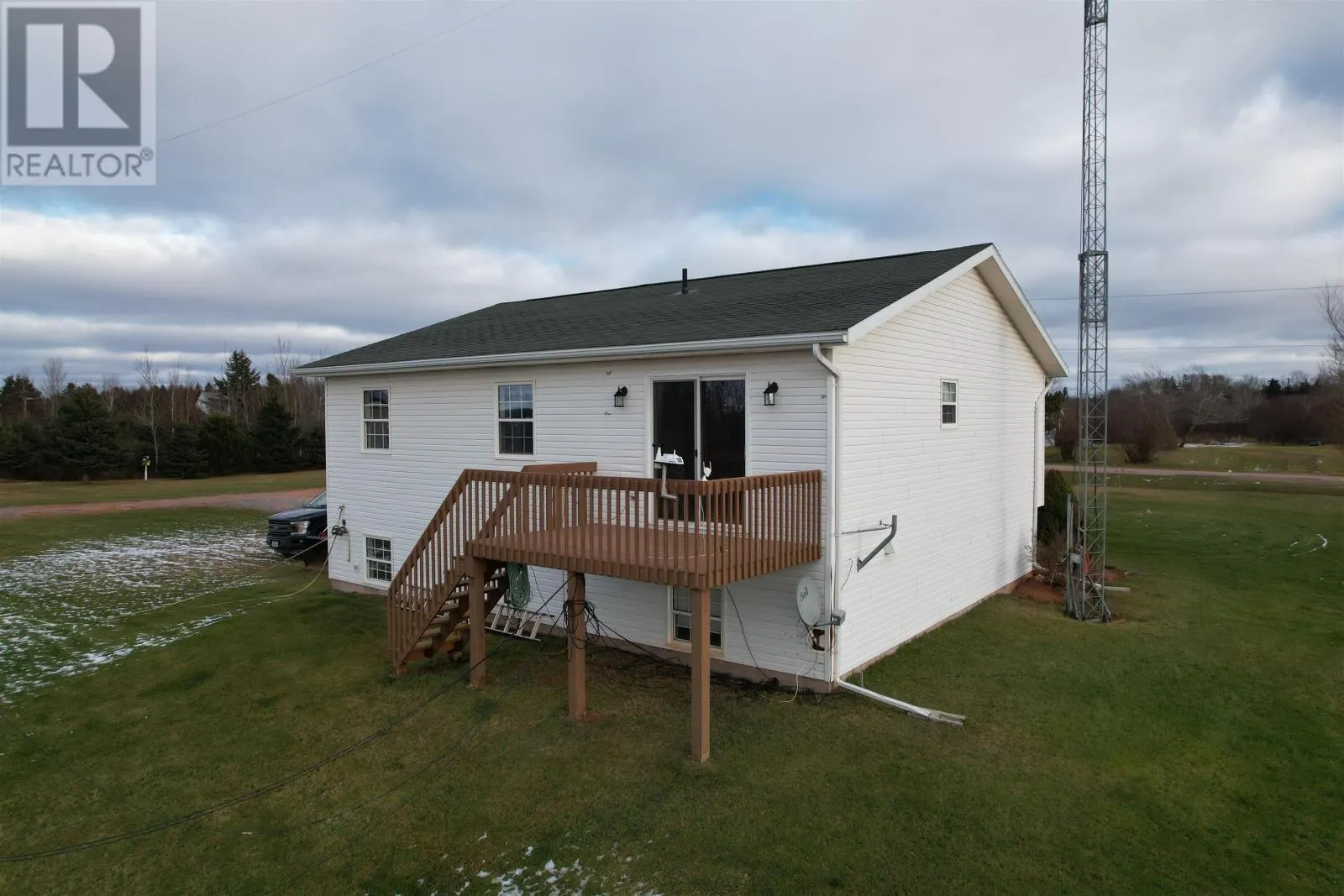 7303 RTE 14|7307