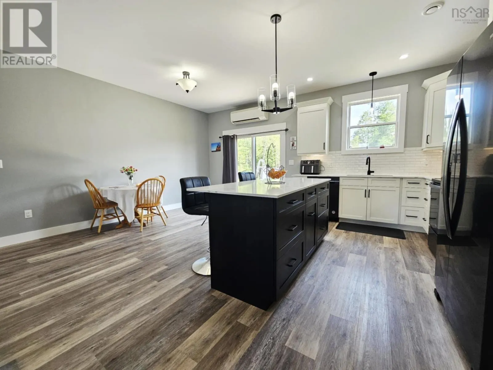 236 Runway Court