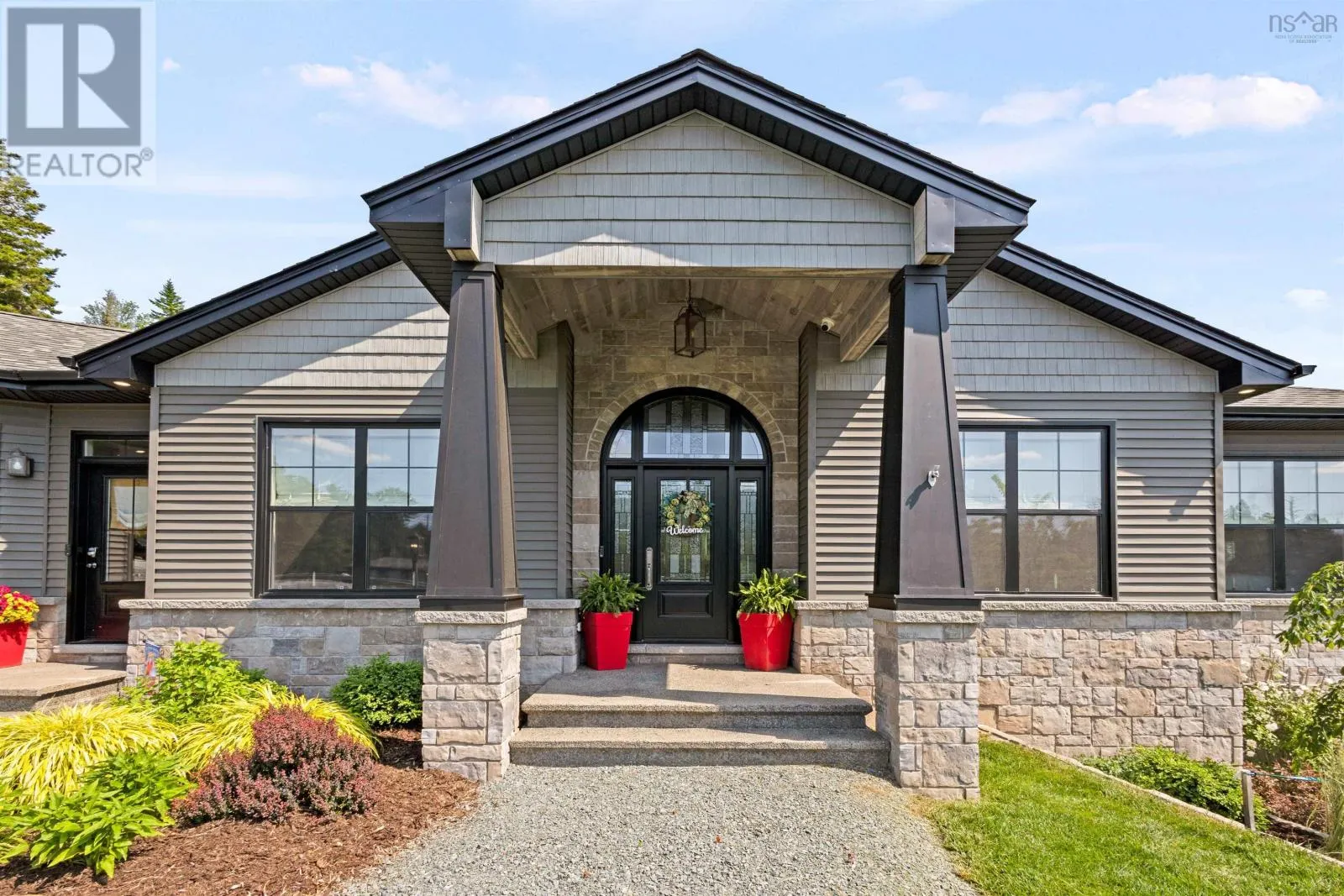 561 Heddas Way