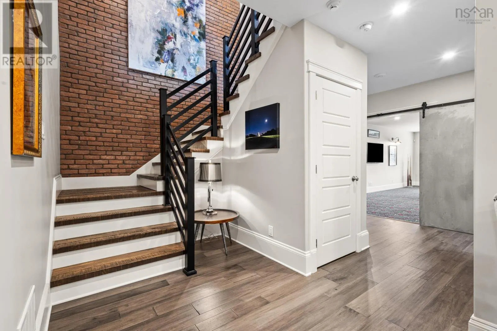 561 Heddas Way