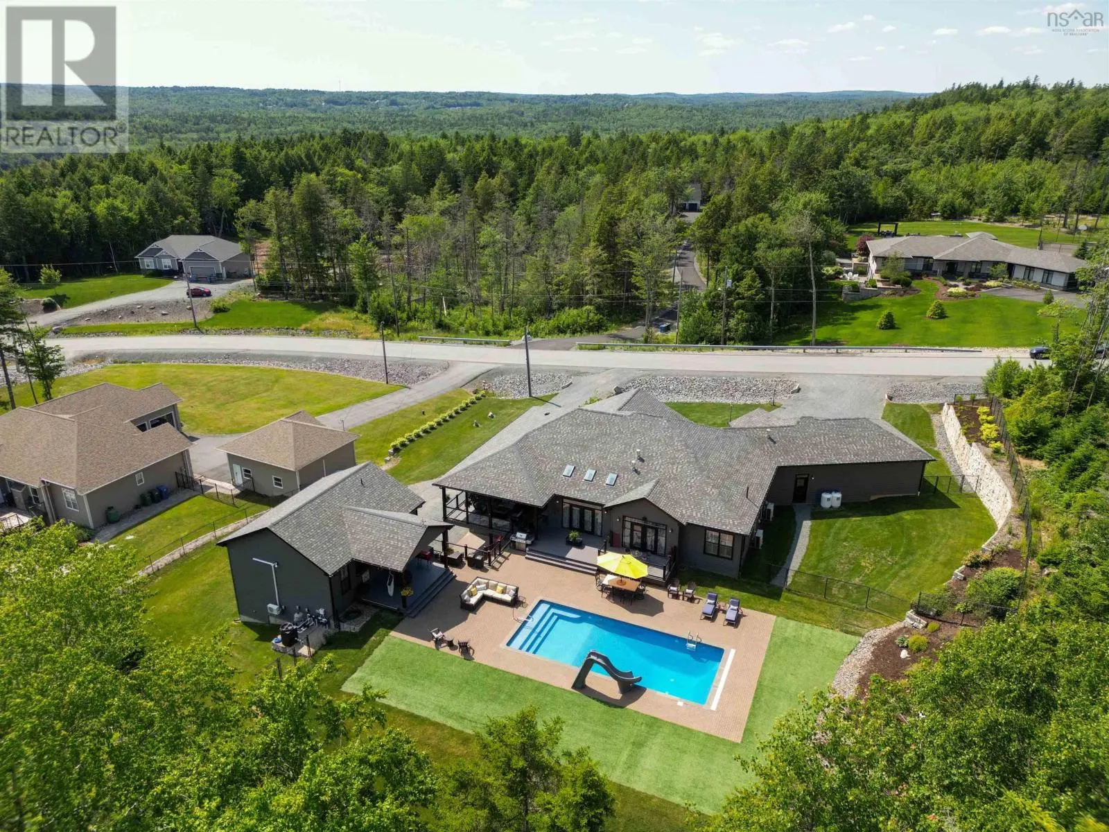 561 Heddas Way